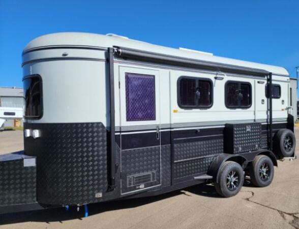 2025 Pinnacle Horse Floats 2 Horse Angle Load Horse Float with living quarters 2HAL-SB-NT image