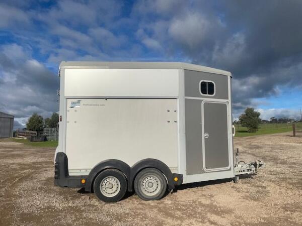 2019 Ifor Williams HB511 / Front Ramp image