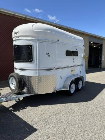 2025 Olympic Trailers Windsor Straight Load image