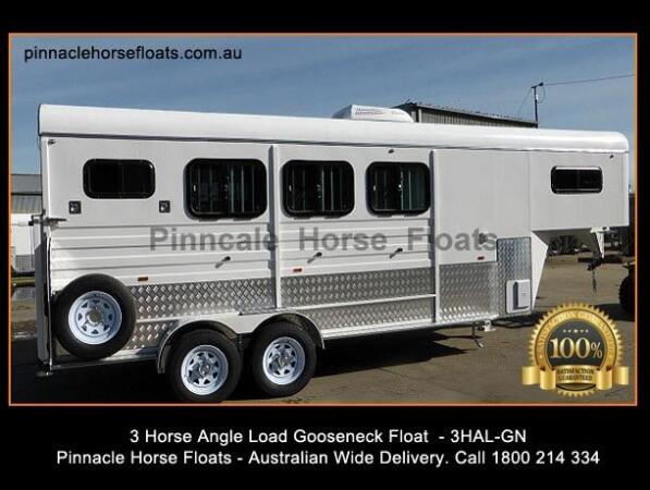 2025 Pinnacle Horse Floats 3 Horse Angle Load Gooseneck Float 3hal-g Square Front End With Bunk Beds image